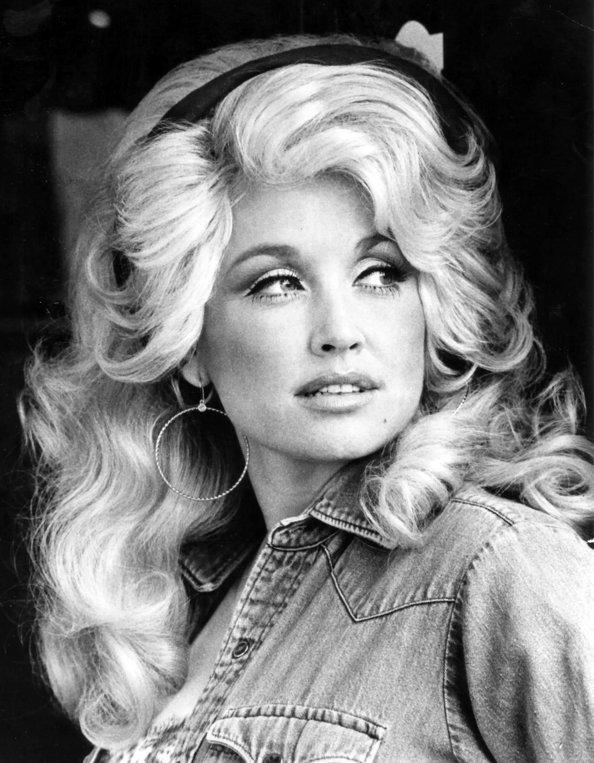Portrait of Dolly Parton